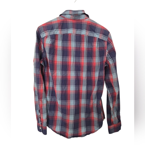 GAP Men's Casual Plaid Shirt - Navy and Red Size Medium - Picture 2 of 3